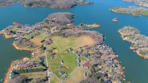 690 Elf School Rd, HAYESVILLE, NC 28904