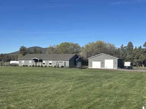 191 SW 67th Street, Redmond, OR 97756