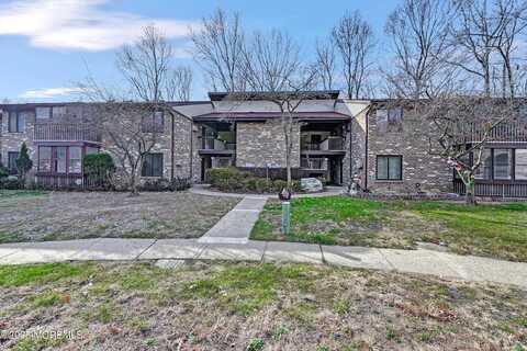 95 Arrowood Road, Manalapan, NJ 07726