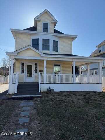 32 Broadway, Freehold, NJ 07728