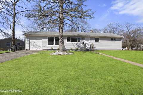 207 Ardmore Avenue, Toms River, NJ 08757