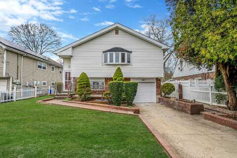 623 Dartmouth Street, Westbury, NY 11590