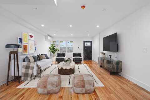 6952 Hessler Avenue, Arverne, NY 11692