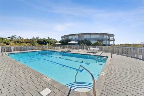 101 Dune Road, East Quogue, NY 11942