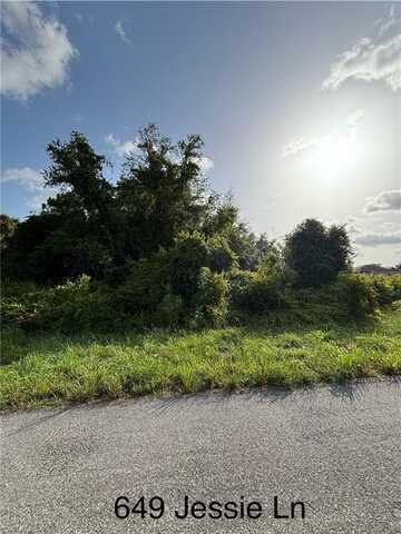 649 Jessie, LEHIGH ACRES, FL 33972