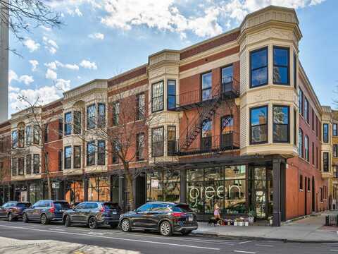 1716 N Wells Street, Chicago, IL 60614