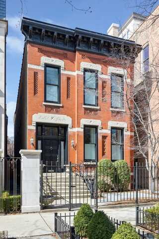 2056 N SEMINARY Avenue, Chicago, IL 60614