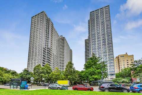 4250 N Marine Drive, Chicago, IL 60613