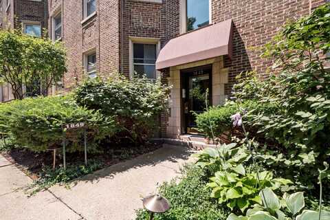 1849 W Greenleaf Avenue, Chicago, IL 60626