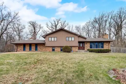 103 Chalet Court, Crete, IL 60417