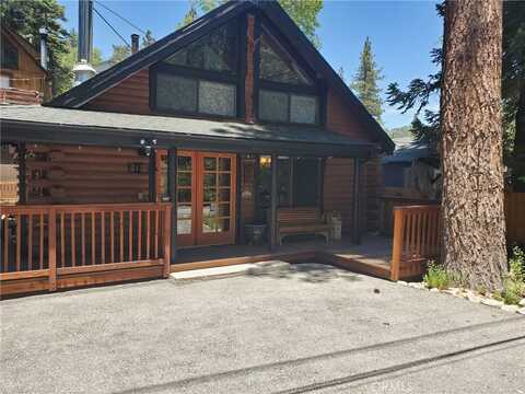 2424 Spruce Drive, Running Springs, CA 92382