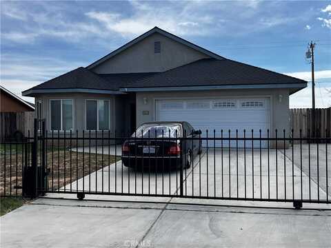 8560 Lime Avenue, California City, CA 93505