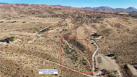 750 Ocotillo Way, Apple Valley, CA 92308