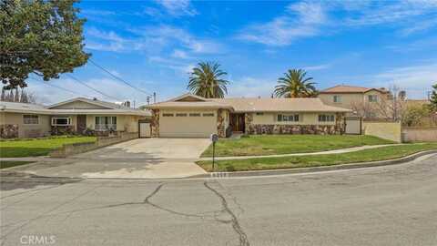 9358 Emerald Avenue, Fontana, CA 92335