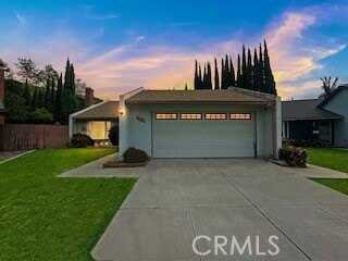1916 N Pinecove Circle, Anaheim, CA 92807