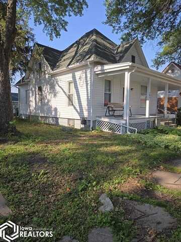 203 W Reed Street, Red Oak, IA 51566