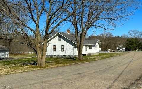 3875 Roseville Road, Zanesville, OH 43701