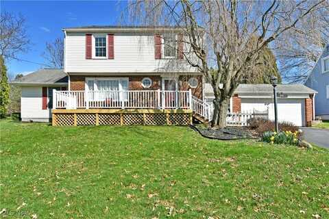 351 Elmwood Drive, Hubbard, OH 44425