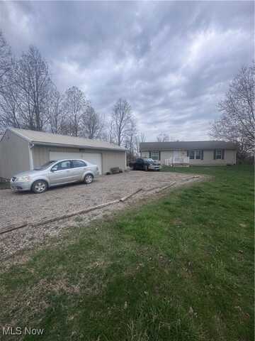 2680 Mummey Road, Mcconnelsville, OH 43756