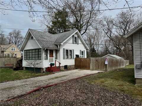 1420 Michigan Avenue, Ashtabula, OH 44004