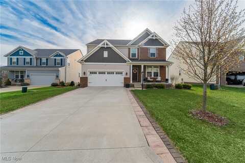 985 Hawkin Lane, Aurora, OH 44202