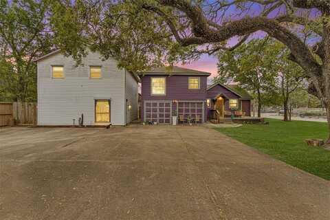 205 South Hood Street, Alvin, TX 77511