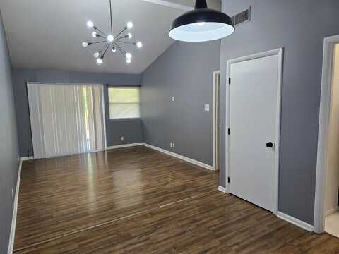 2014 Colony Drive, Huntsville, AL 35802