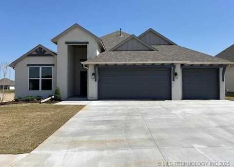 12911 S 21st Street E, Jenks, OK 74037