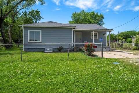7128 N Trenton Street, Tulsa, OK 74126