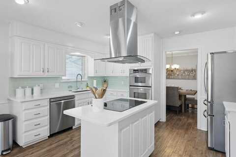 2512 Wild Rose Court, Arlington, TX 76006