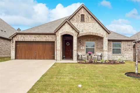 316 Cattlemans Trail, Saginaw, TX 76131