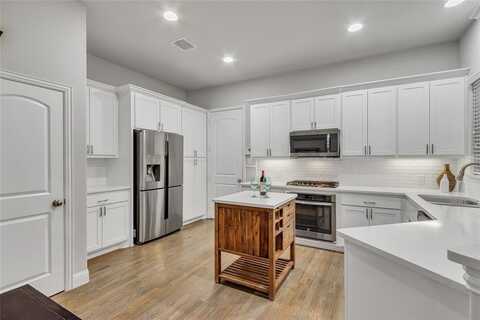 4301 Broadway Avenue, Flower Mound, TX 75028