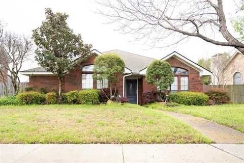 1040 Monarch Drive, Lewisville, TX 75067