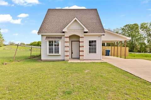 205 Bishop Street, Alvarado, TX 76009