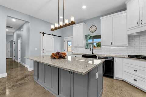 2190 Jordan Road, Poolville, TX 76487