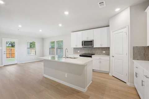 921 Elijah Lane, Lowry Crossing, TX 75069