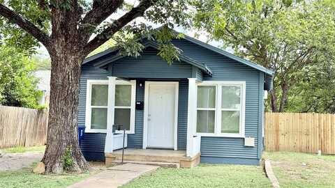 1625 Brady Avenue, Brownwood, TX 76801