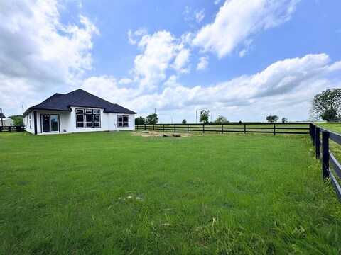 149 Loving Ranch Road, Trinidad, TX 75163