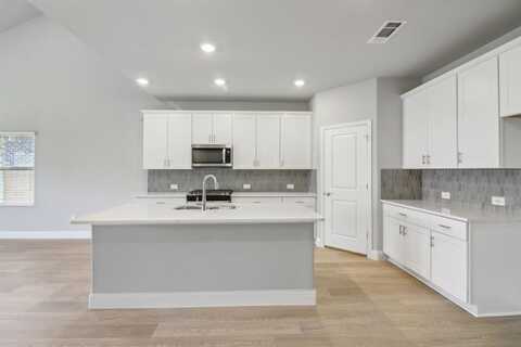 708 Easthill Drive, Princeton, TX 75071