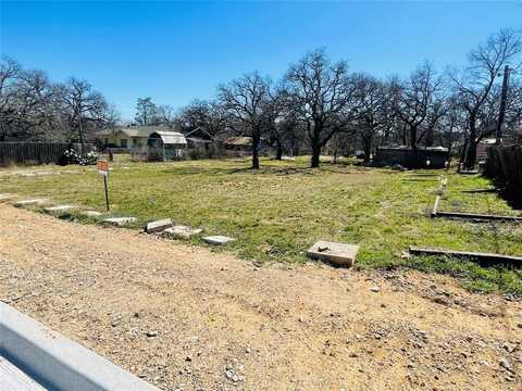916 W Moss, Eastland, TX 76448