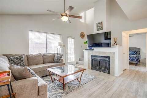 5716 Cedar Creek Drive, Benbrook, TX 76109