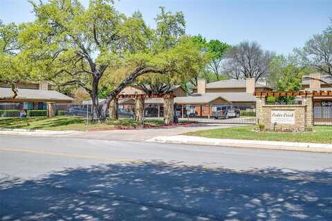 5716 Cedar Creek Drive, Benbrook, TX 76109