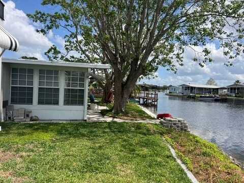 827 Mango Dr., CASSELBERRY, FL 32707