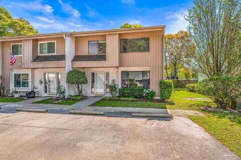 3400 Wimbledon Dr, Pensacola, FL 32504