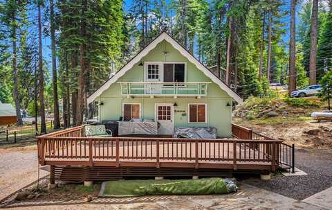 542 Manzanita Way, Lake Almanor, CA 96137