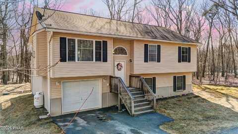 179 Sunrise Drive, Milford, PA 18337