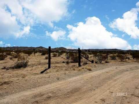 E Springer AVE, Ridgecrest, CA 93555
