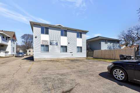 815 WOODLAND Avenue, OSHKOSH, WI 54901
