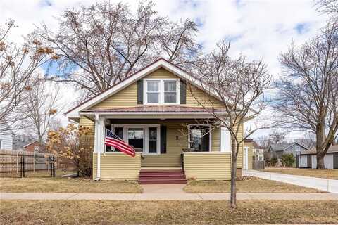 428 W Cedar Street, Chippewa Falls, WI 54729