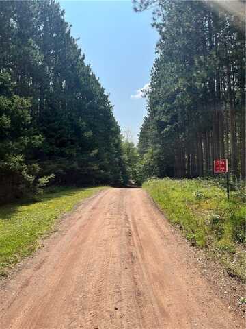 Hill Road, Spooner, WI 54801